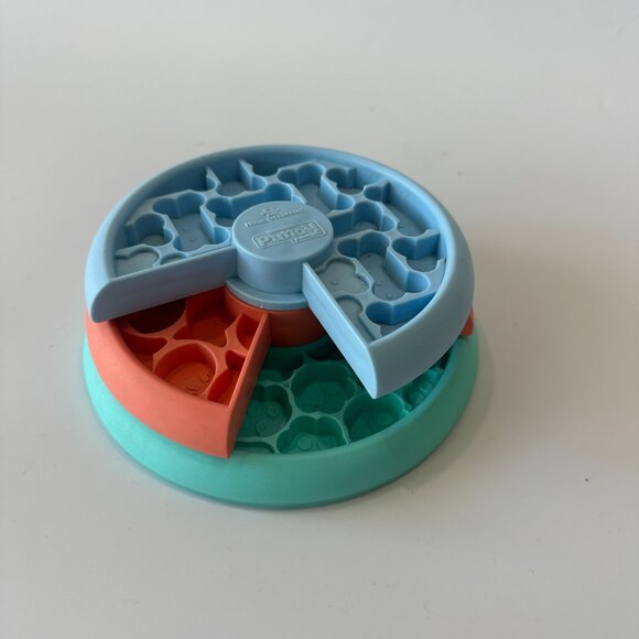 Bundle of Dog Slow Feeder Puzzle Game & Shampoo Dispensing Massage Brush - Picture 2 of 5